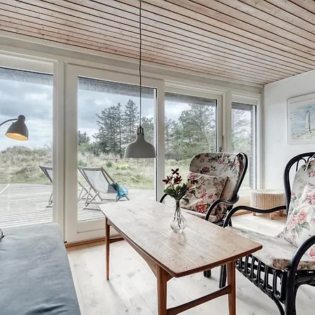 펜션 Thorgisl - 1-4km From The Sea By Interhome Blåvand